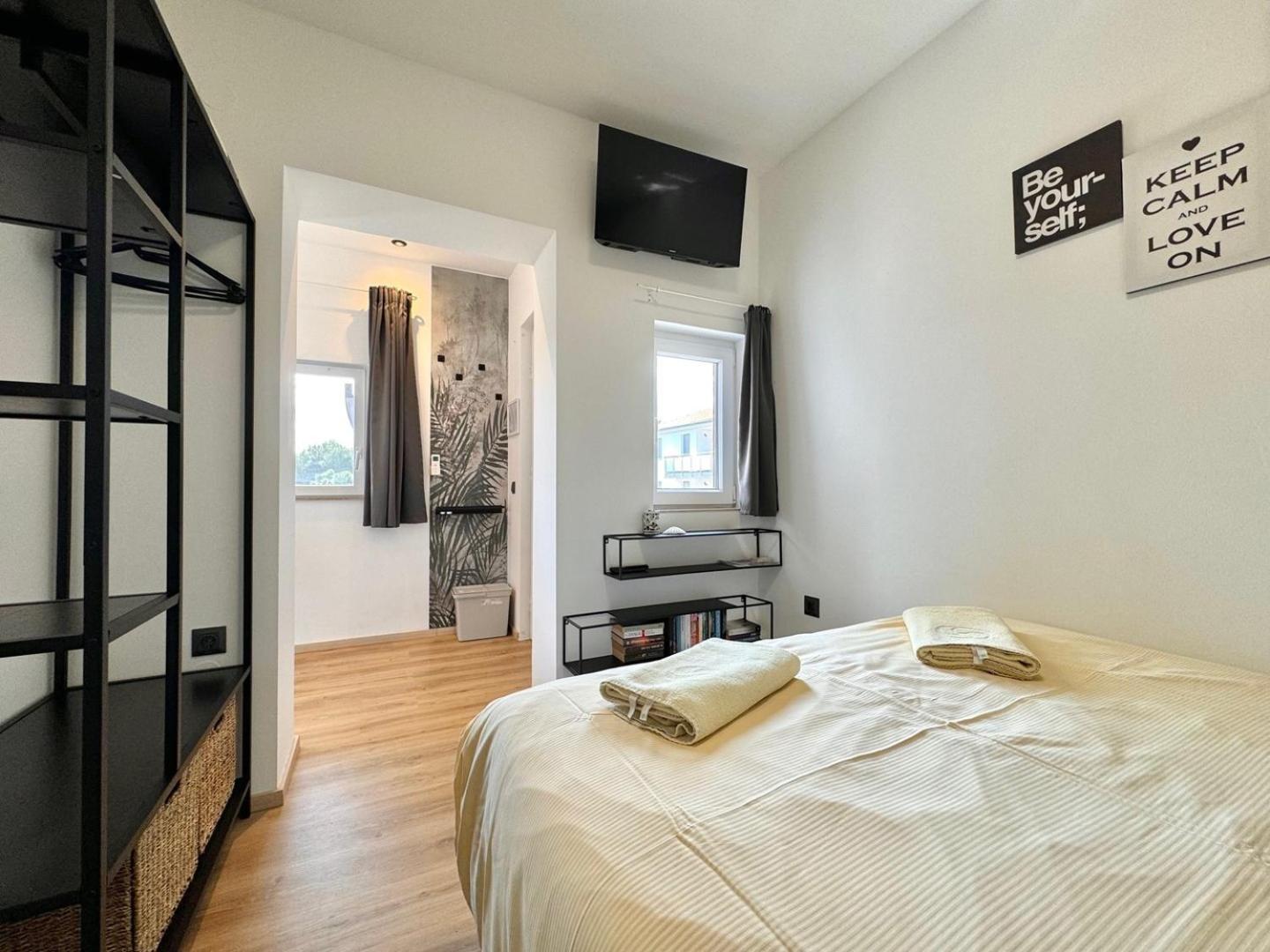 Charming Apartments Dodo Krk Town Exterior foto